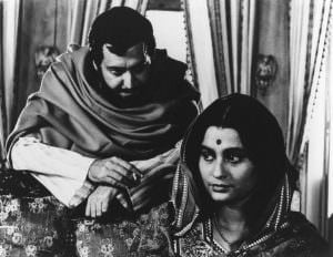 Bimala and Sandip from a scene in Ghare-Baire