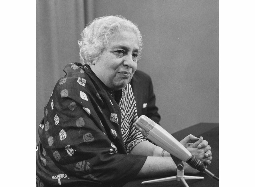Saeeda Bano: Enjoying the Journey of India's First Radio Host | #IndianWomenInHistory 380e8c95142546c1f51eb562f96a72cef4284adc 1116x818 1