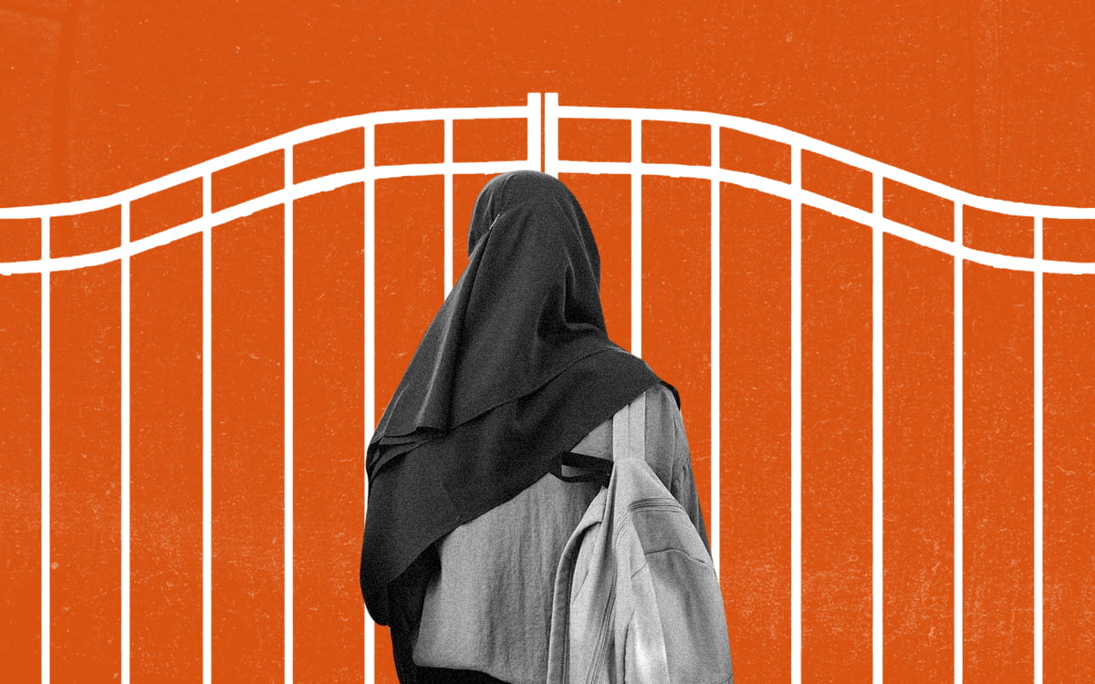 Illustration of a hijabi woman outside a college gate.