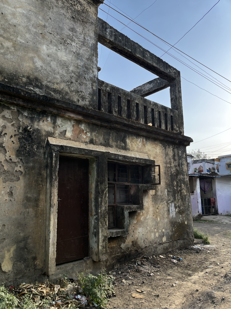 Gas Widows Colony